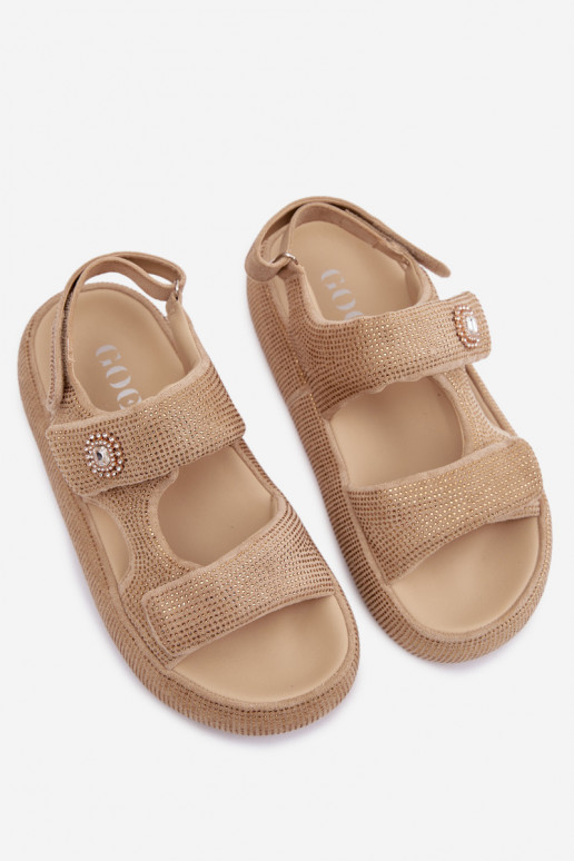 Sandalias de plataforma decoradas para mujer GOE TT2N4101 color arena