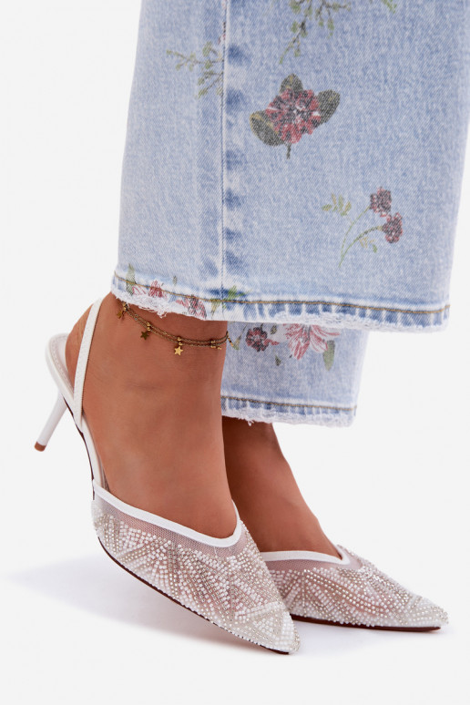 Sandalias decoradas con malla y tacones finos blancas Bedira