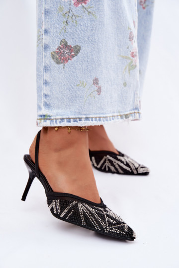 Sandalias decoradas con malla y tacones finos negras Bedira 2