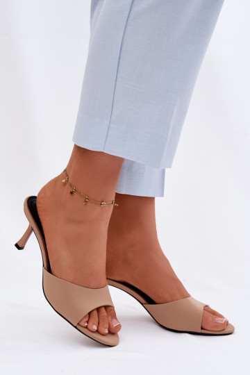 Zapatillas de mujer con tacones finos color arena Selmira 2