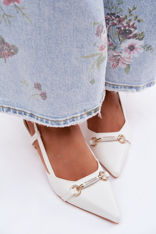 Sandalias de mujer con tacones Ze Szpiczastymi Noskami el color blanco Felessa