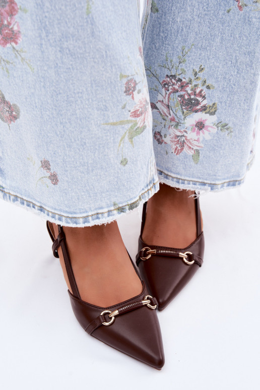 Sandalias de mujer con tacones Ze Szpiczastymi Noskami color marrón Felessa