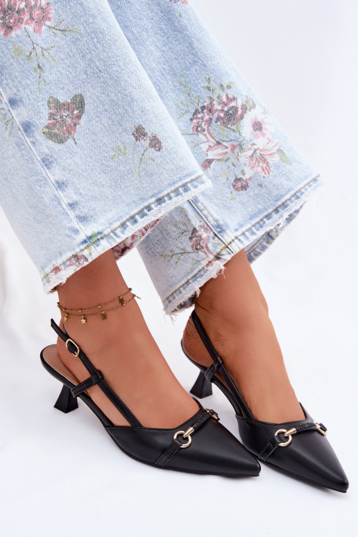 Sandalias de mujer con tacones Ze Szpiczastymi Noskami de color negro Felessa