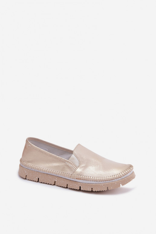Zapatos de mujer dorados tipo slip-on de cuero Przecierany