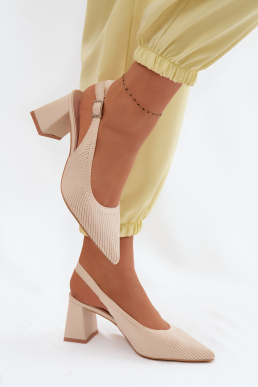 Sandalias de color arena con tacones Elissea