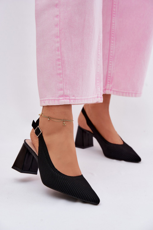  sandalias con tacones de color negro Elissea