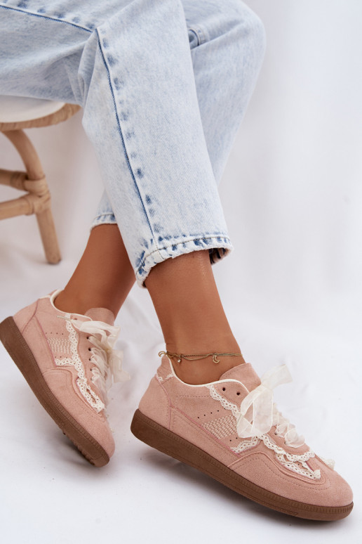 Zapatillas modelo zapatos. Femenino con encaje color rosa Ilrene