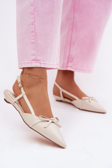 Sandalias de mujer color marfil de cuero sintético con tacón bajo Jelmera