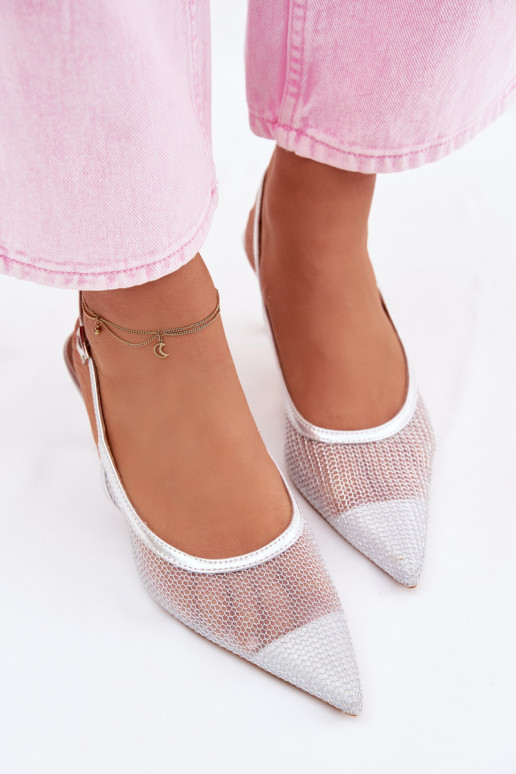 Sandalias de malla plateadas con un tacón pequeño Calora