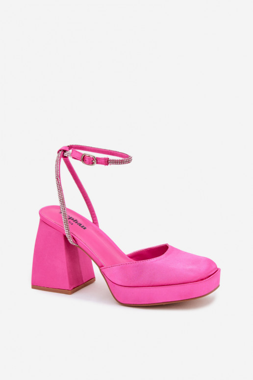 Sandalias rosas en tacones gruesos con tachuelas brillantes Seraphina