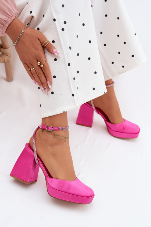 Sandalias rosas en tacones gruesos con tachuelas brillantes Seraphina