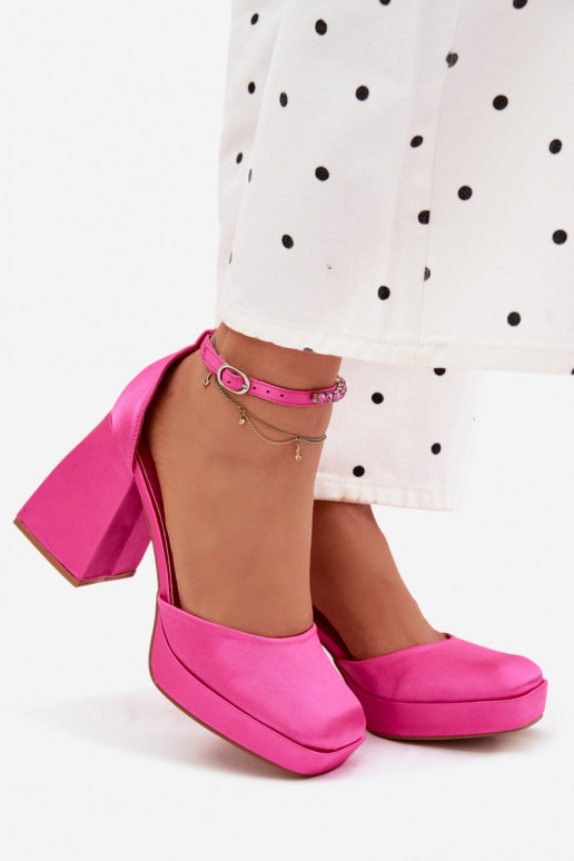 Sandalias rosas con tacón y acabado satinado Calistae