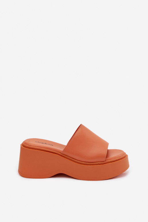 zapatillas de mujer con una plataforma color naranja Virelia