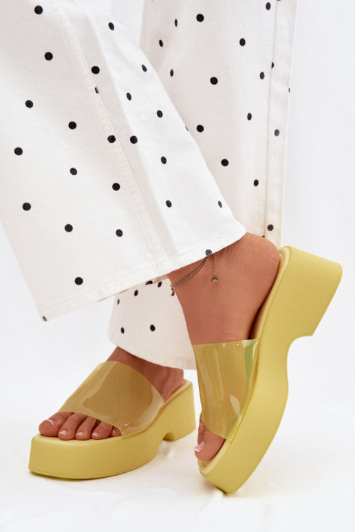 Chanclas de plataforma amarillas con tiras transparentes Selestia