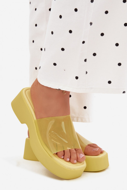 Chanclas de plataforma amarillas con tiras transparentes Selestia