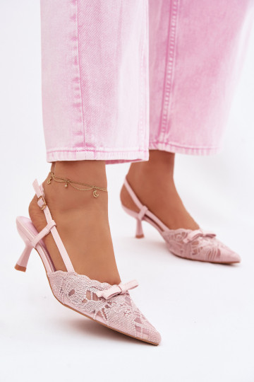 Sandalias con cordones Femenino Activado obcasie con cintas color rosa Tiene queribelle