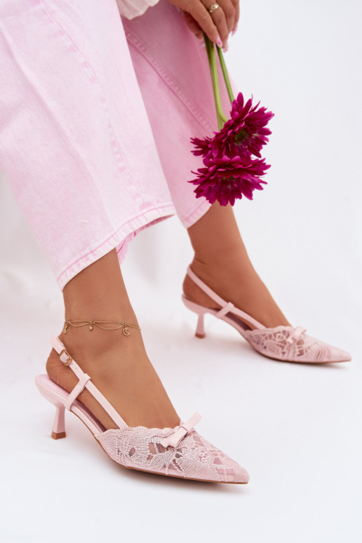 Sandalias con cordones Femenino Activado obcasie con cintas color rosa Tiene queribelle