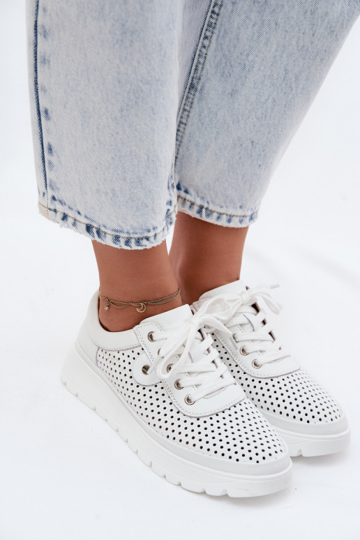 Piel con elementos calados zapatos Femenino Vinceza 79629 el color blanco