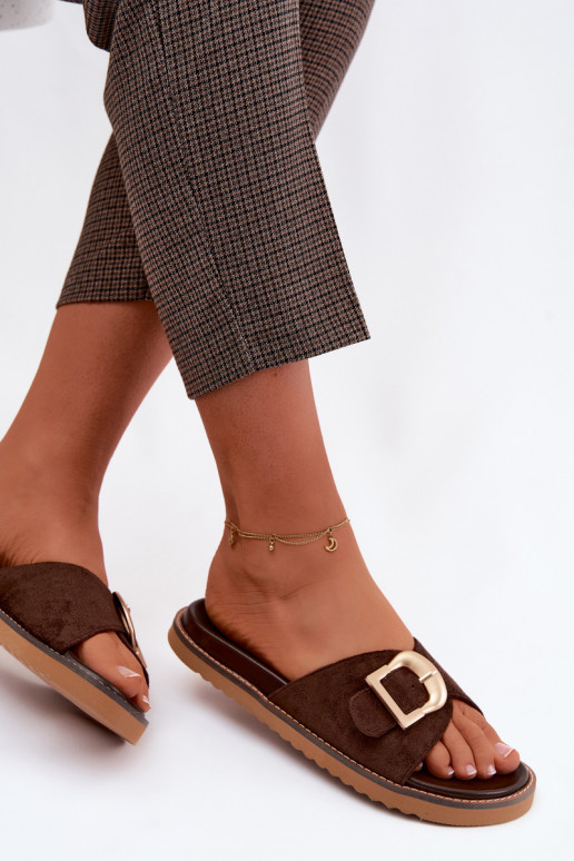 Zapatillas de color chocolate para mujer con hebillas doradas Elviane