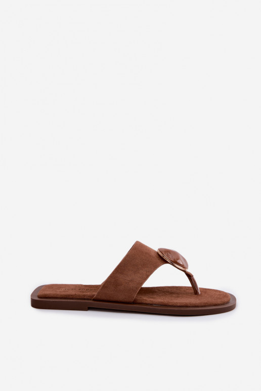 Zapatillas planas marrones con adornos de ante sintético Selvessa