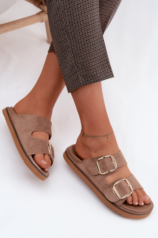 Zapatillas de mujer doradas con hebillas de ante sintético en color caqui Averia