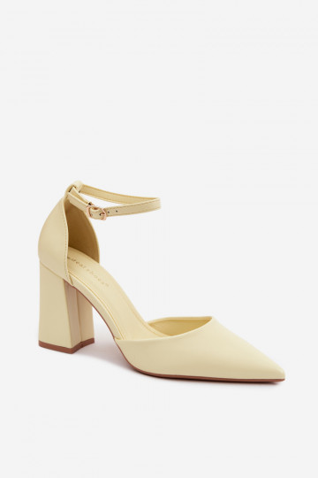 Zapatos con taconesImitacji Skóry color amarillo Selvra 2