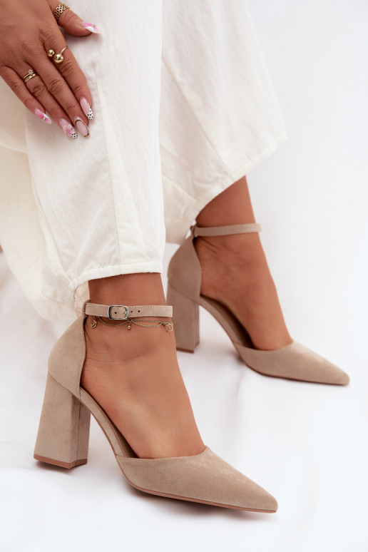Zapatos con taconesImitacji de gamuzau beige Selvra