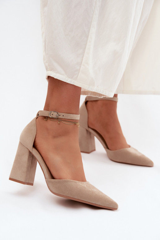 Zapatos con taconesImitacji de gamuzau beige Selvra