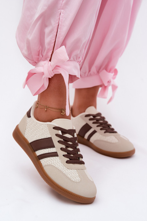 Zapatillas modelo zapatos. Femenino Con Trenza color marrón Selvelin