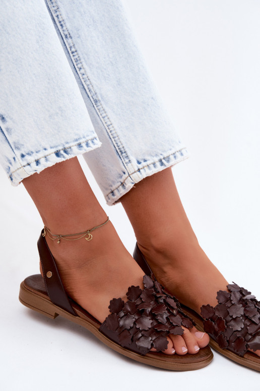 Sandalias para mujer con tacones anchos Zazoo 40468 en color chocolate