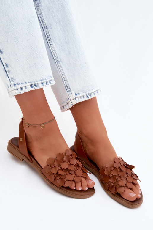 Sandalias para mujer con tacones anchos Zazoo 40468 en color marrón