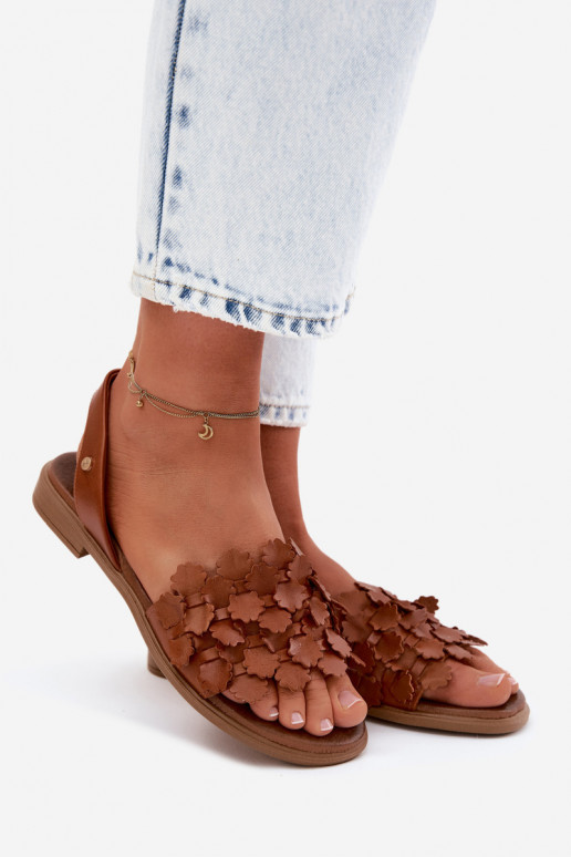 Sandalias para mujer con tacones anchos Zazoo 40468 en color marrón