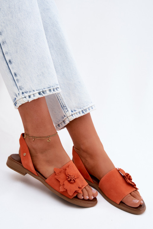 Sandalias de ante con tacones anchos y flores decorativas Zazoo 407471 en color naranja