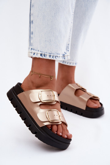 zapatillas de mujer Platformie con hebillas Lee Cooper LCEN-26-35-4462L color dorado