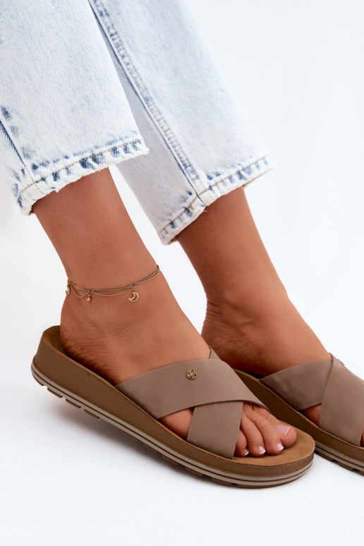 Piel Zapatillas de ante para mujer. Tiene queciejka P7504-04 beige