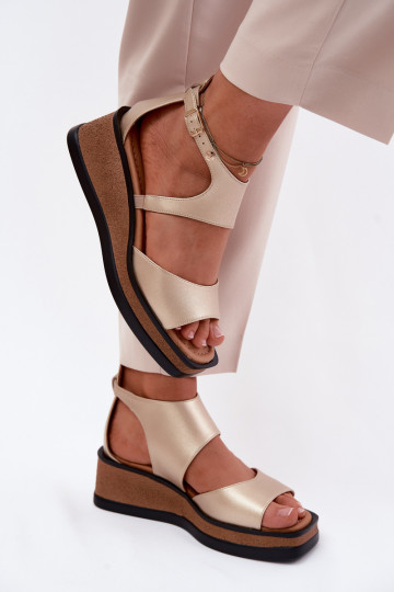 Sandalias de plataforma Tai turiciejka K7471-26 doradas