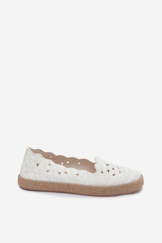 Espadrilles con elementos calados y flores en color blanco Merivelle