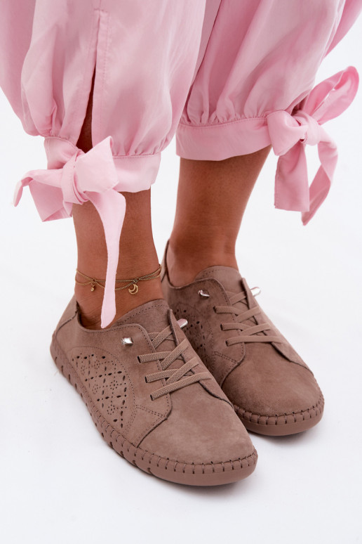 con elementos calados zapatosActivadoturalnego de gamuzau beige Flaria