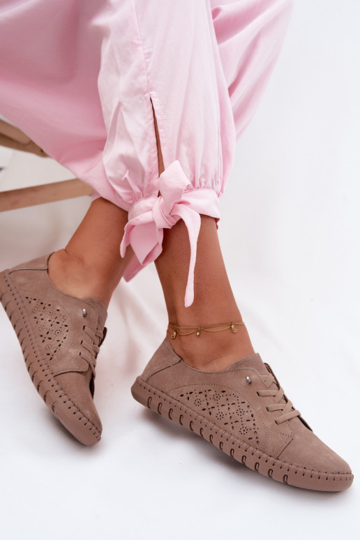 con elementos calados zapatosActivadoturalnego de gamuzau beige Flaria