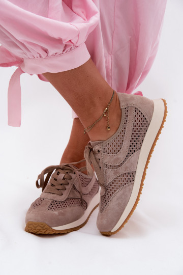 con elementos calados Zapatillas modelo zapatos. Femenino de gamuza beige Gelina 2