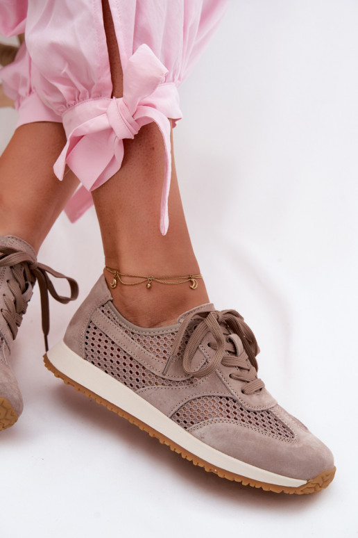 Zapatillas deportivas con elementos calados de ante sintético en color arena Gelina