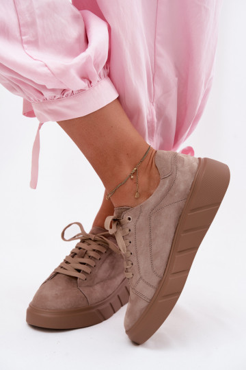 Zapatos deportivos de mujer en plataforma de ante sintético en color arena Danida 2