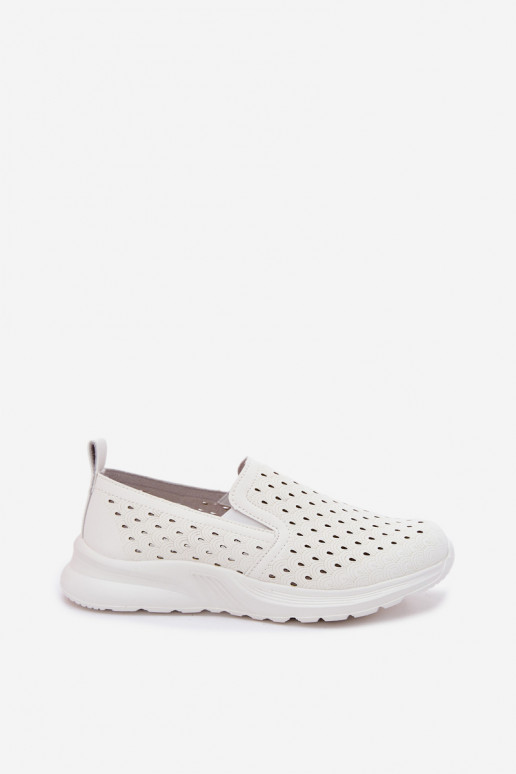 Zapatos slip-on con elementos calados de cuero sintético en color blanco Geressa