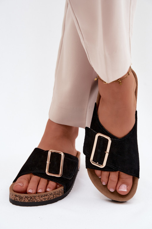 Zapatillas de mujer de ante sintético con hebillas en color negro Beryl