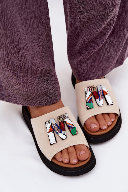 Piel Zapatillas de ante para mujer. con adornos con una plataforma Vinceza 66942 beige