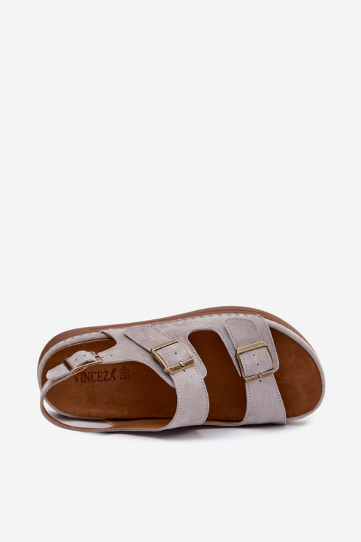 Sandalias de mujer de ante sintético gris con hebillas Vinceza 79620