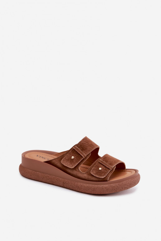 Piel Zapatillas de ante para mujer. con una plataforma Vinceza 66916 color marrón