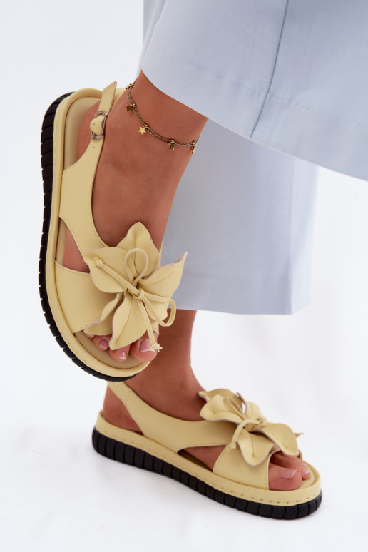 Sandalias de mujer Femenino Con decoraciones con floresem Vinceza 66917 color amarillo