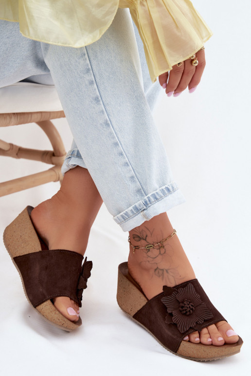 Piel Zapatillas de ante para mujer. con una plataforma Con decoraciones con floresem Zazoo 40312 CzekoladoAe