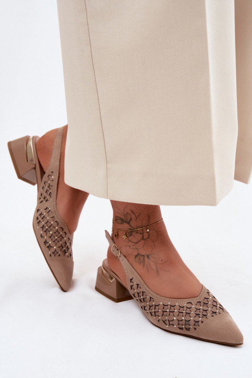 Piel Sandalias mujer ante con elementos calados con malla reloj D&A CR61-3004 beige